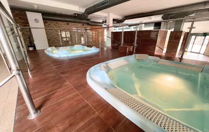 Ático amueblado con terraza y spa en Costa Reinante, foto 4