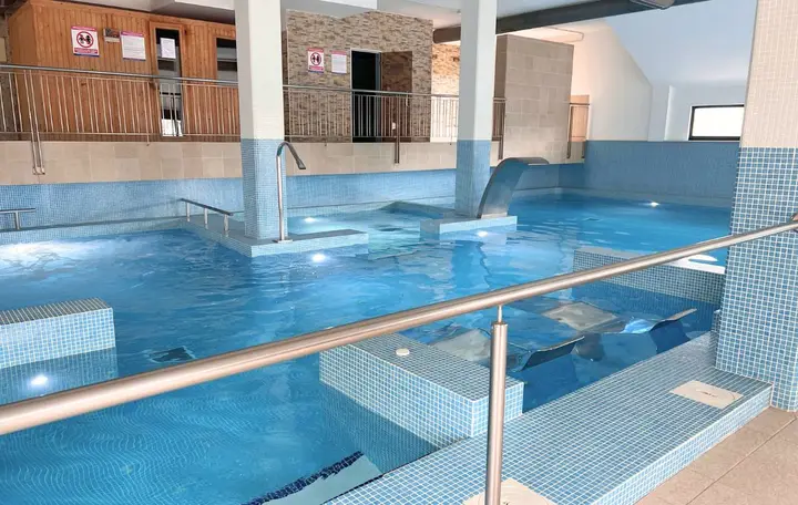 Ático amueblado con terraza y spa en Costa Reinante, foto 5
